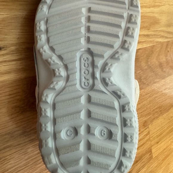 Disney crocs - Picture 4 of 4